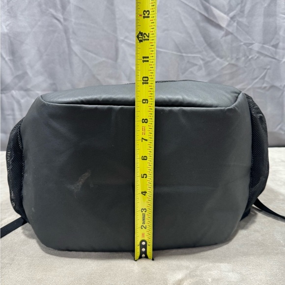 Nike Elite Quad Zip Backpack - Picture 15 of 16